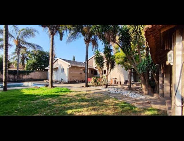 4 BEDROOM HOUSE FOR SALE IN FARRARMERE